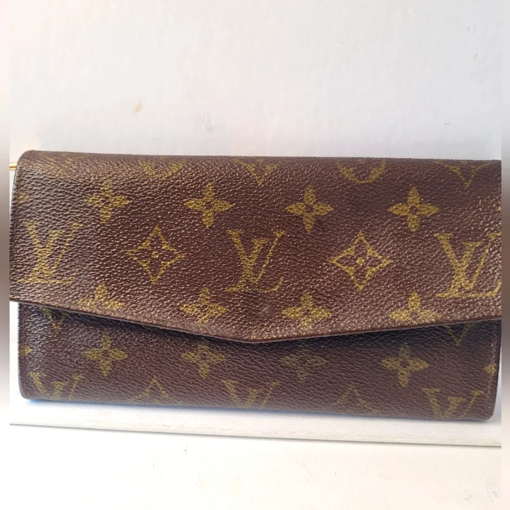LOUIS VUITTON Monogram Leather Long Wallet